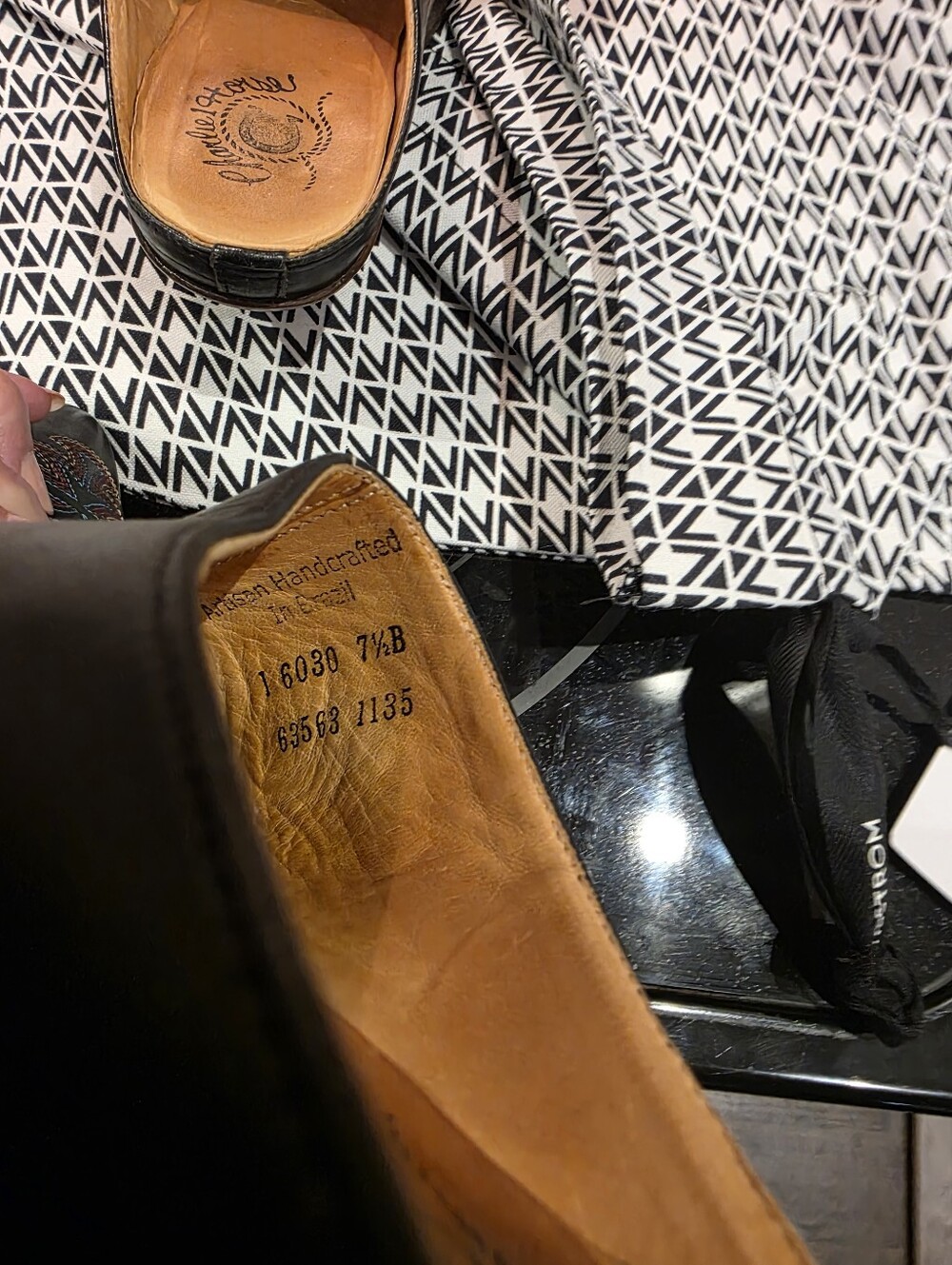 Charlie 1 Horse Black Leather Mules Size 7 1/2 - Picture 5 of 5